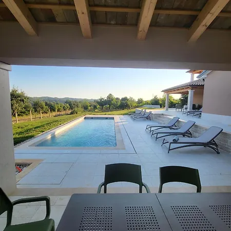 Pet Friendly For Up To 8 People With Private Pool & Playground In Istria Pazin