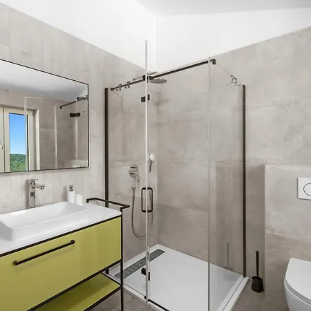 Pet Friendly For Up To 8 People With Private Pool & Playground In Istria Villa Pazin