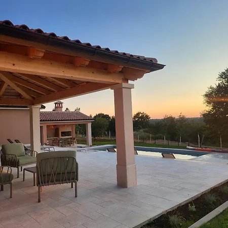 Pet Friendly For Up To 8 People With Private Pool & Playground In Istria Vila