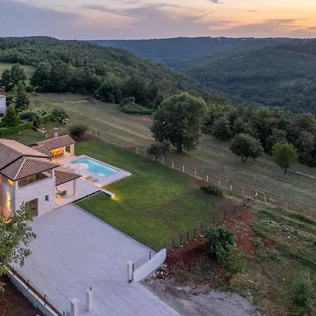 Pet Friendly For Up To 8 People With Private Pool & Playground In Istria Villa *
