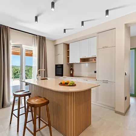 Pet Friendly For Up To 8 People With Private Pool & Playground In Istria Pazin