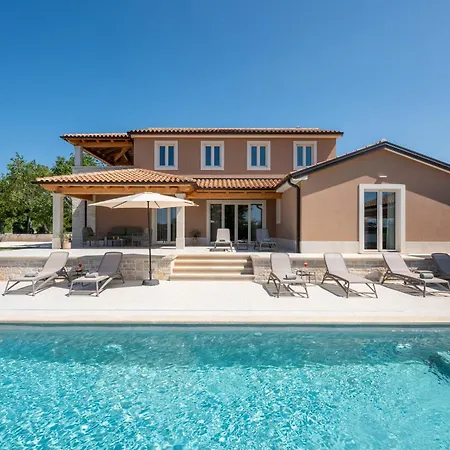 Vila Pet Friendly For Up To 8 People With Private Pool & Playground In Istria *