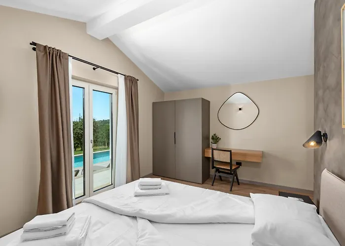 Pet Friendly For Up To 8 People With Private Pool & Playground In Istria Pazin