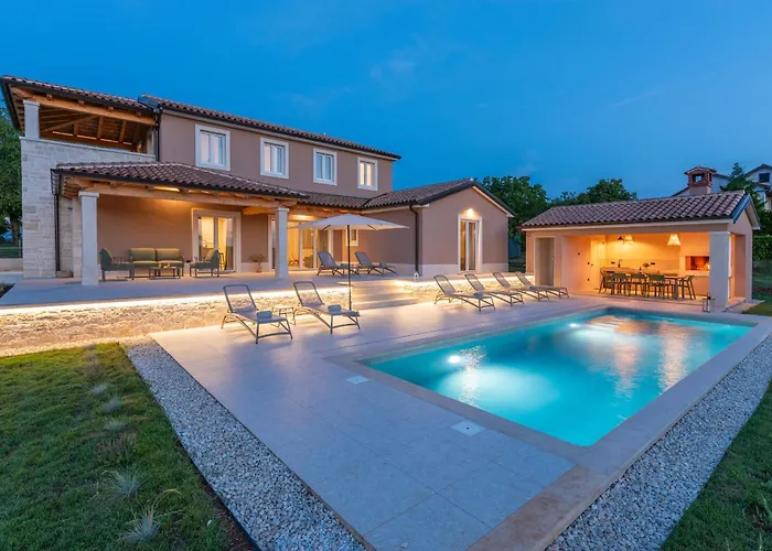 Pet Friendly For Up To 8 People With Private Pool & Playground In Istria * Pazin